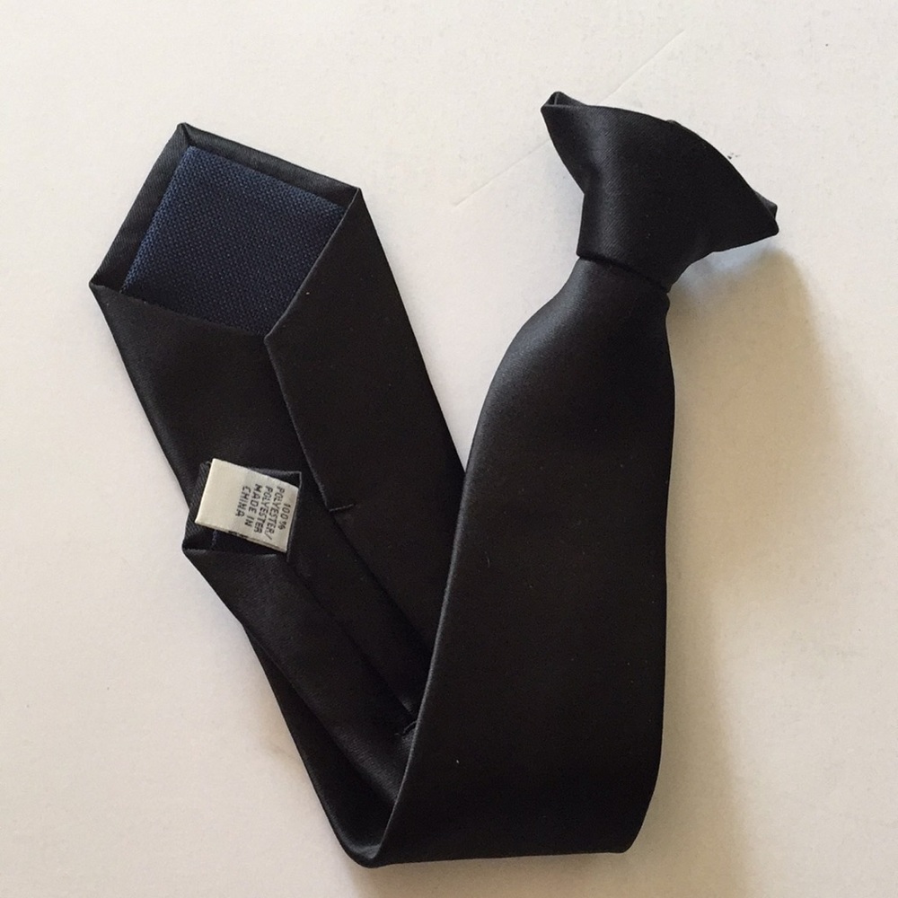 Van Heusen, boys black clip on tie